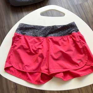 Nike Dri Fit Tempo shorts XS